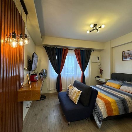 Condo Home With Fast Wifi In Bacolod City エクステリア 写真