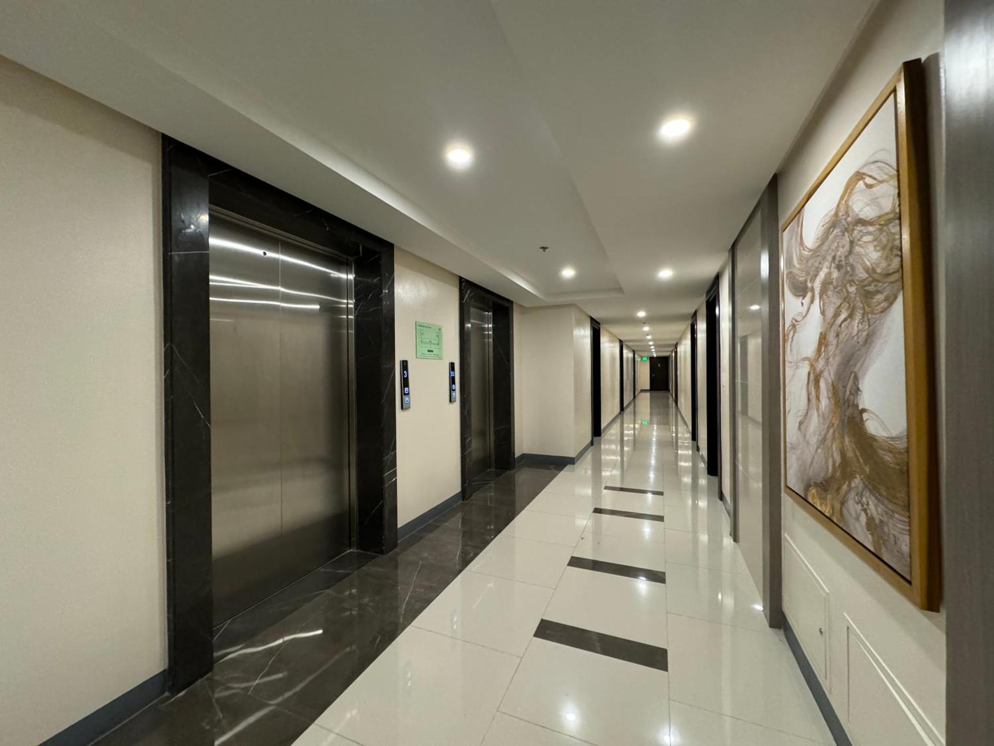 Condo Home With Fast Wifi In Bacolod City エクステリア 写真