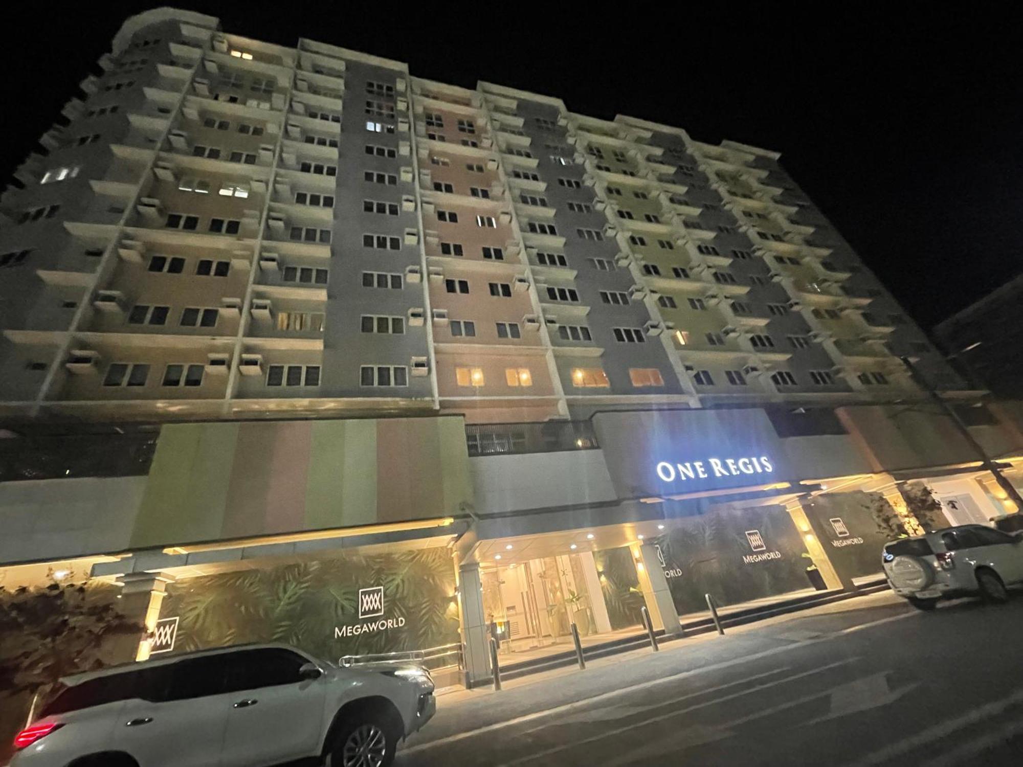 Condo Home With Fast Wifi In Bacolod City エクステリア 写真