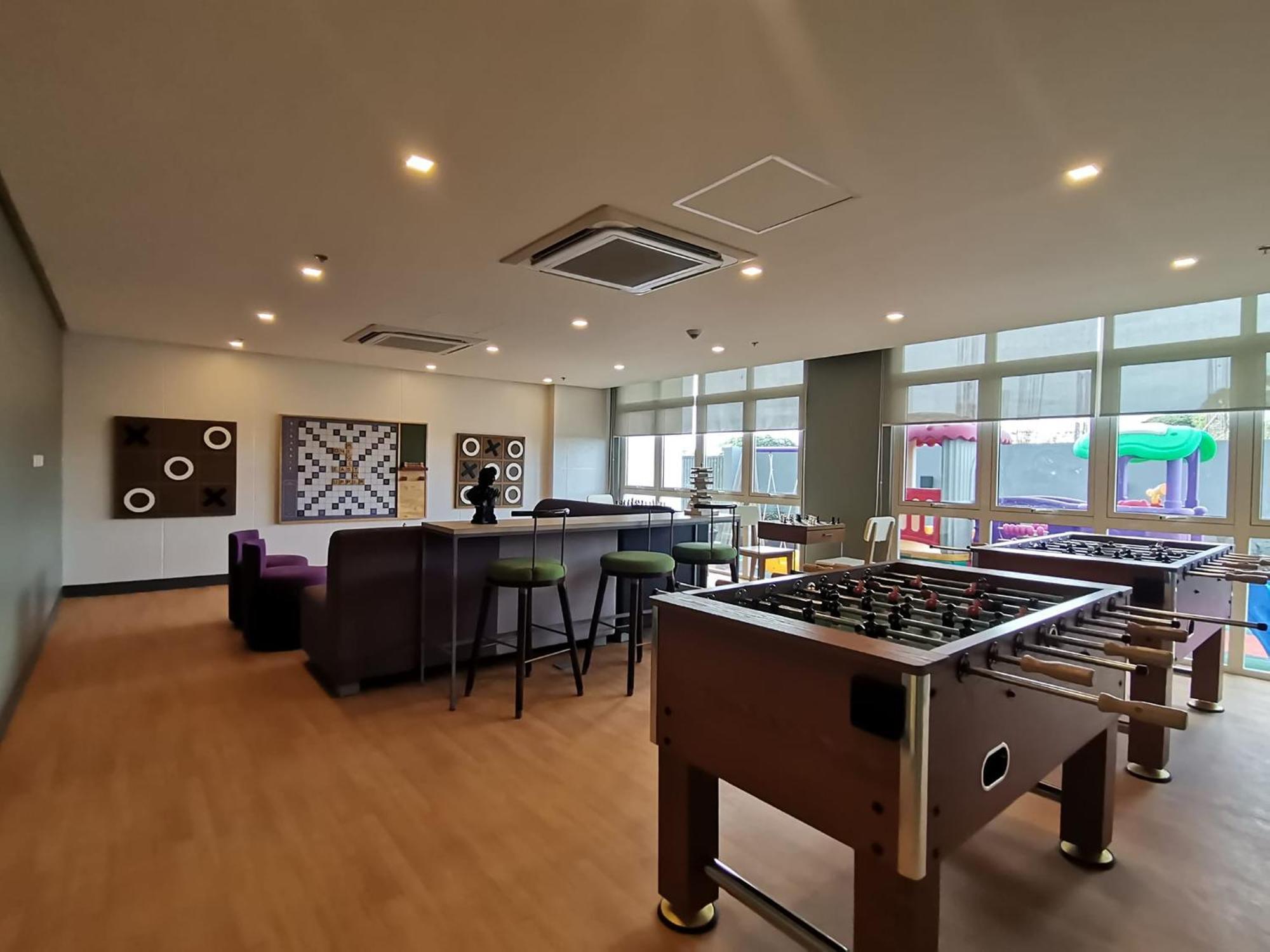 Condo Home With Fast Wifi In Bacolod City エクステリア 写真